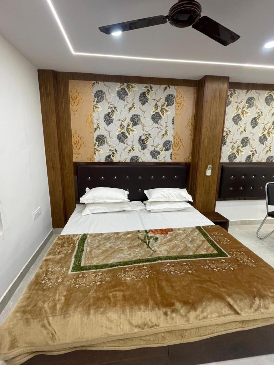 Kashi Imperial Bed & Breakfast Varanasi Exterior foto